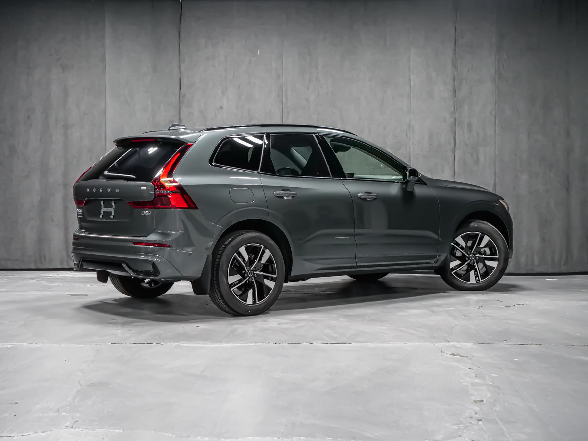 2026 Volvo XC60 Plus-5
