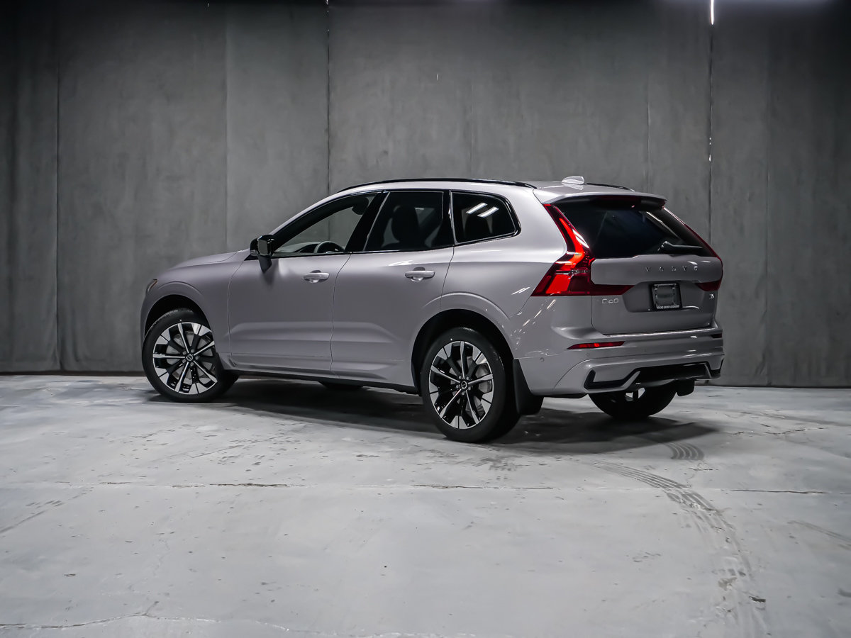 2026 Volvo XC60 Plus-4