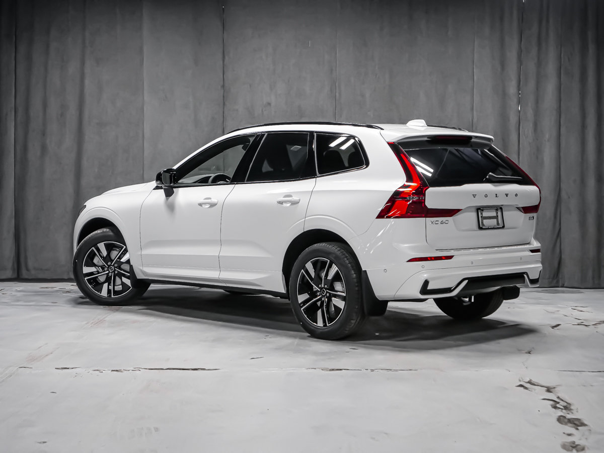 2026 Volvo XC60 Plus-4