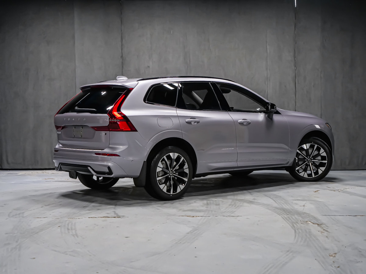 2026 Volvo XC60 Plus-2