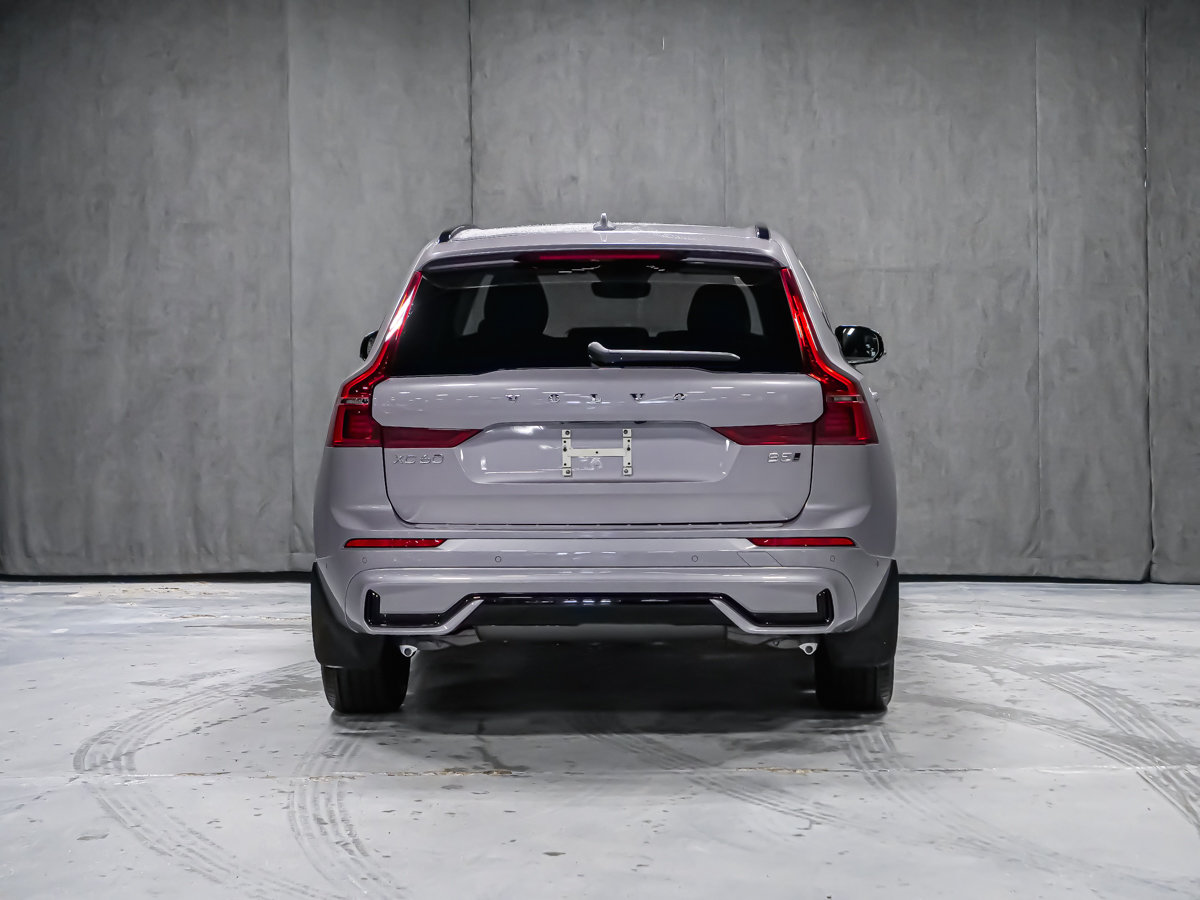 2026 Volvo XC60 Plus-5
