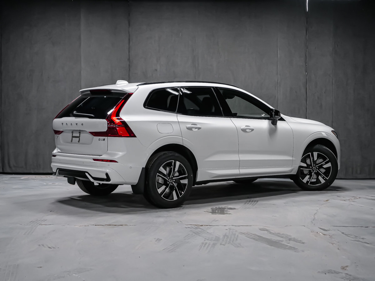 2026 Volvo XC60 Plus-2