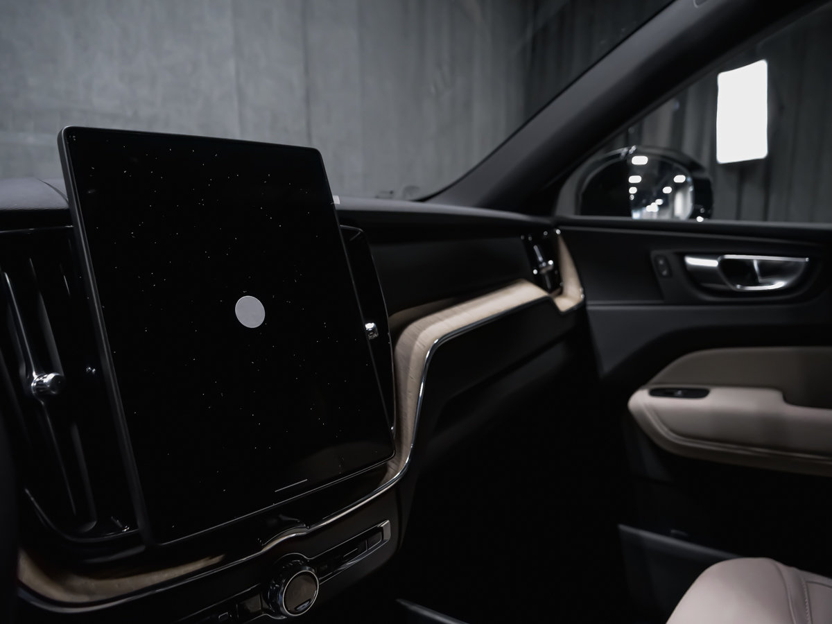 2026 Volvo XC60 Plus-10