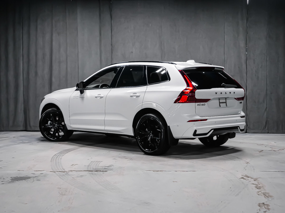 2026 Volvo XC60 Ultra Black Edition-2