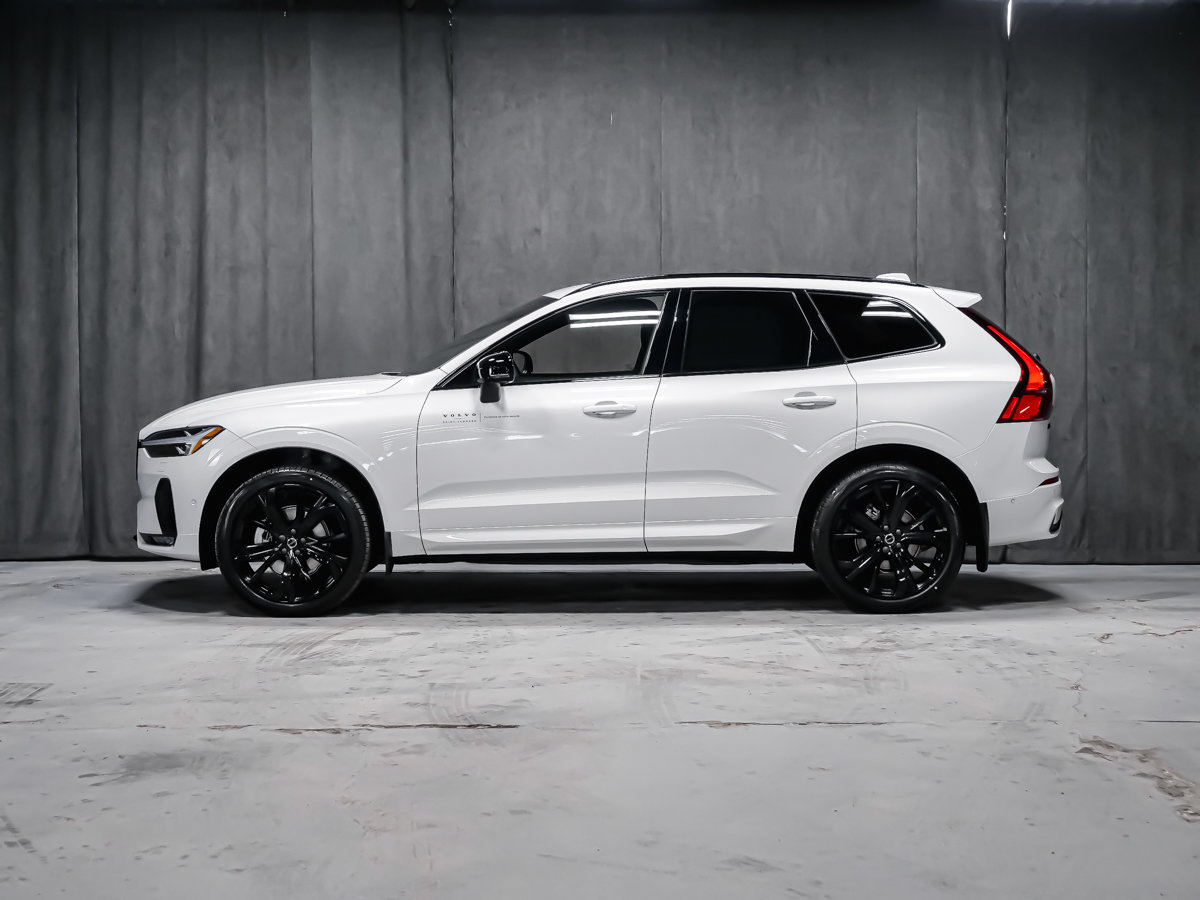 2026 Volvo XC60 Ultra Black Edition-3