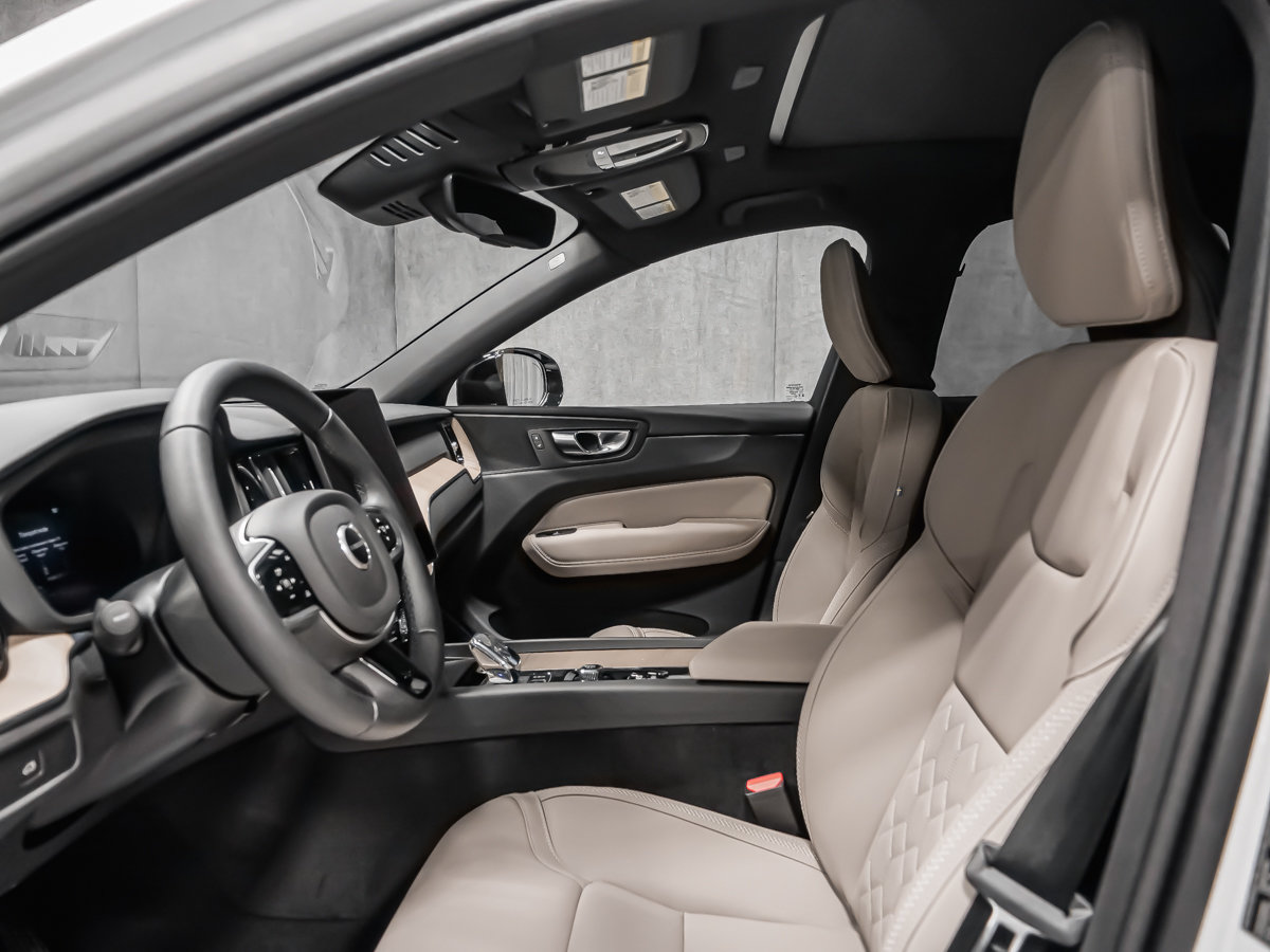 Volvo XC60 Plus 2026-9