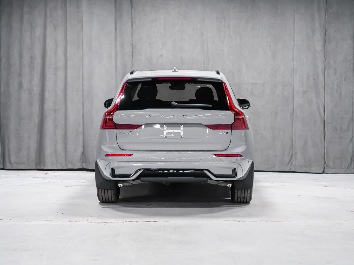 2026 Volvo XC60 Plus-4