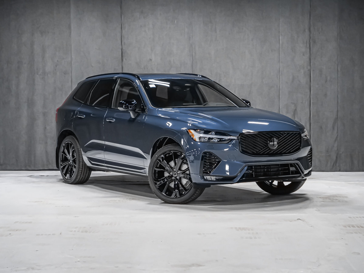 2027 Volvo XC60 Plus Black Edition-1