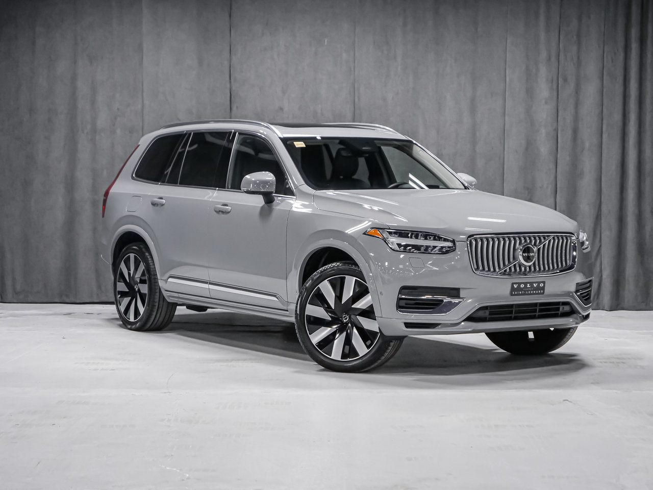 2025 Volvo XC90 Plug-In Hybrid T8 ULTRA BRIGHT-2