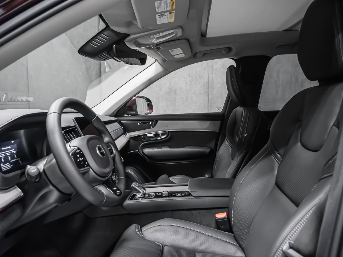 2026 Volvo XC90 Plug-in hybrid Ultra 6-Seater (Bright Theme)-13