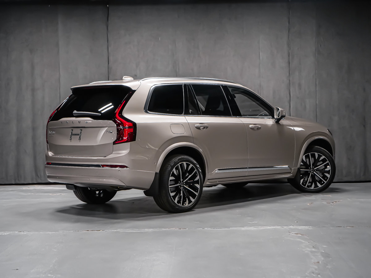 2026 Volvo XC90 Plug-in hybrid Plus 7-Seater (Bright Theme)-3