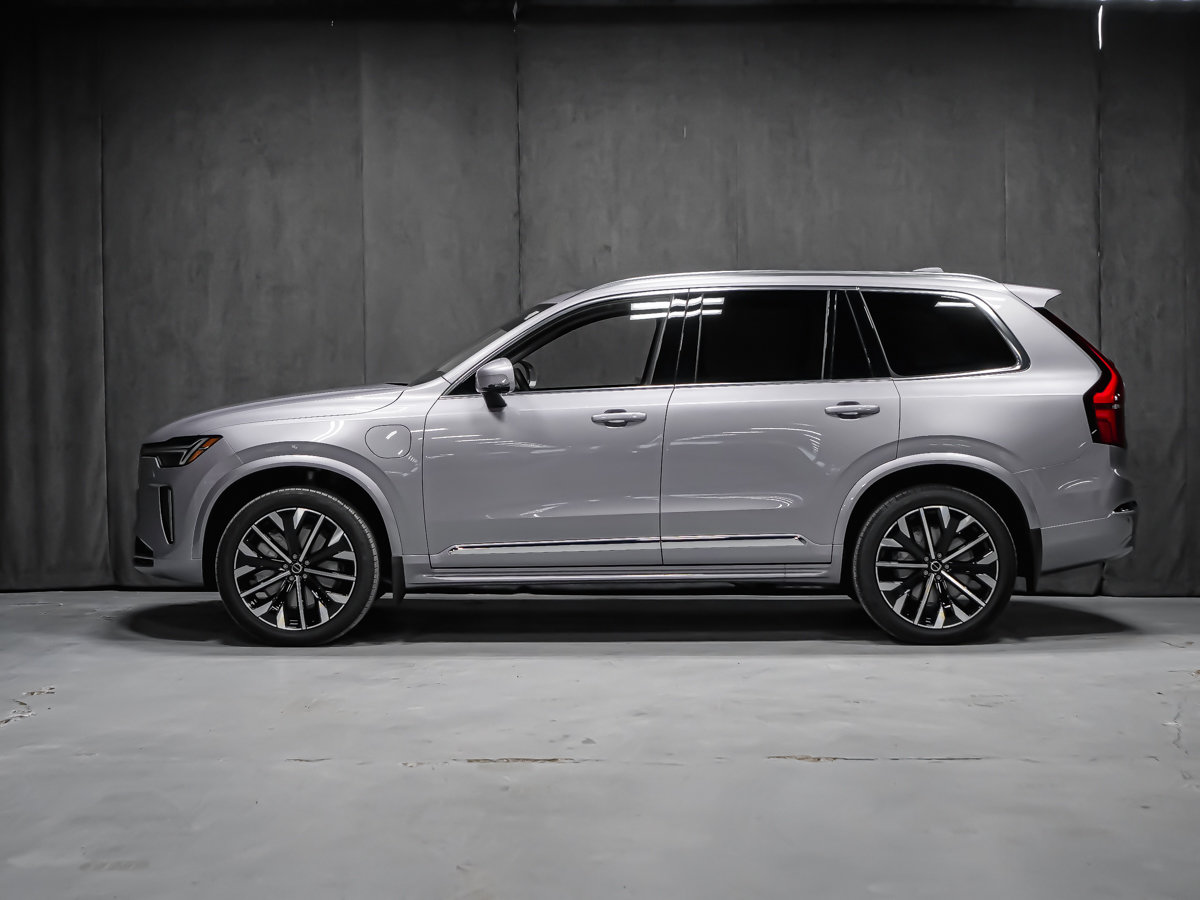 Volvo XC90 Plug-in hybrid Core 7-Seater (Bright Theme) 2026-3