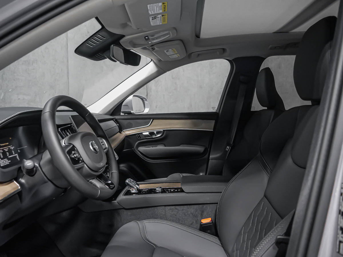 Volvo XC90 Plug-in hybrid Core 7-Seater (Bright Theme) 2026-11