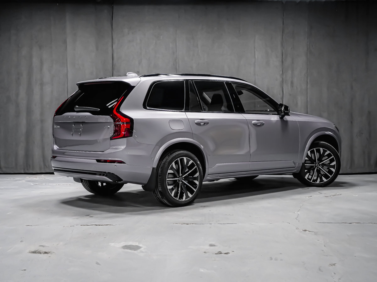 2026 Volvo XC90 Plug-in hybrid Ultra 7-Seater (Bright Theme)-2