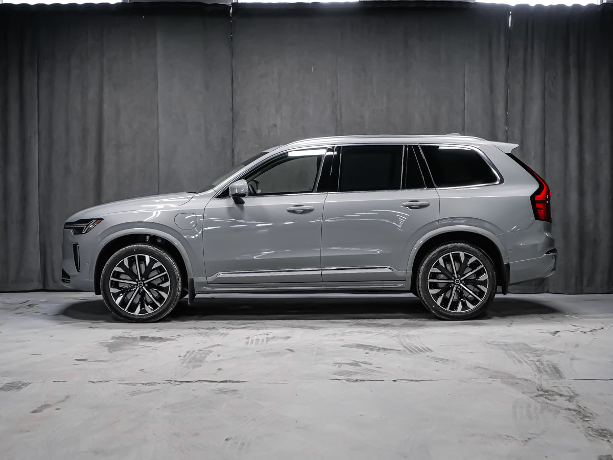 Volvo XC90 Plug-in hybrid Plus 7-Seater (Bright Theme) 2026-4