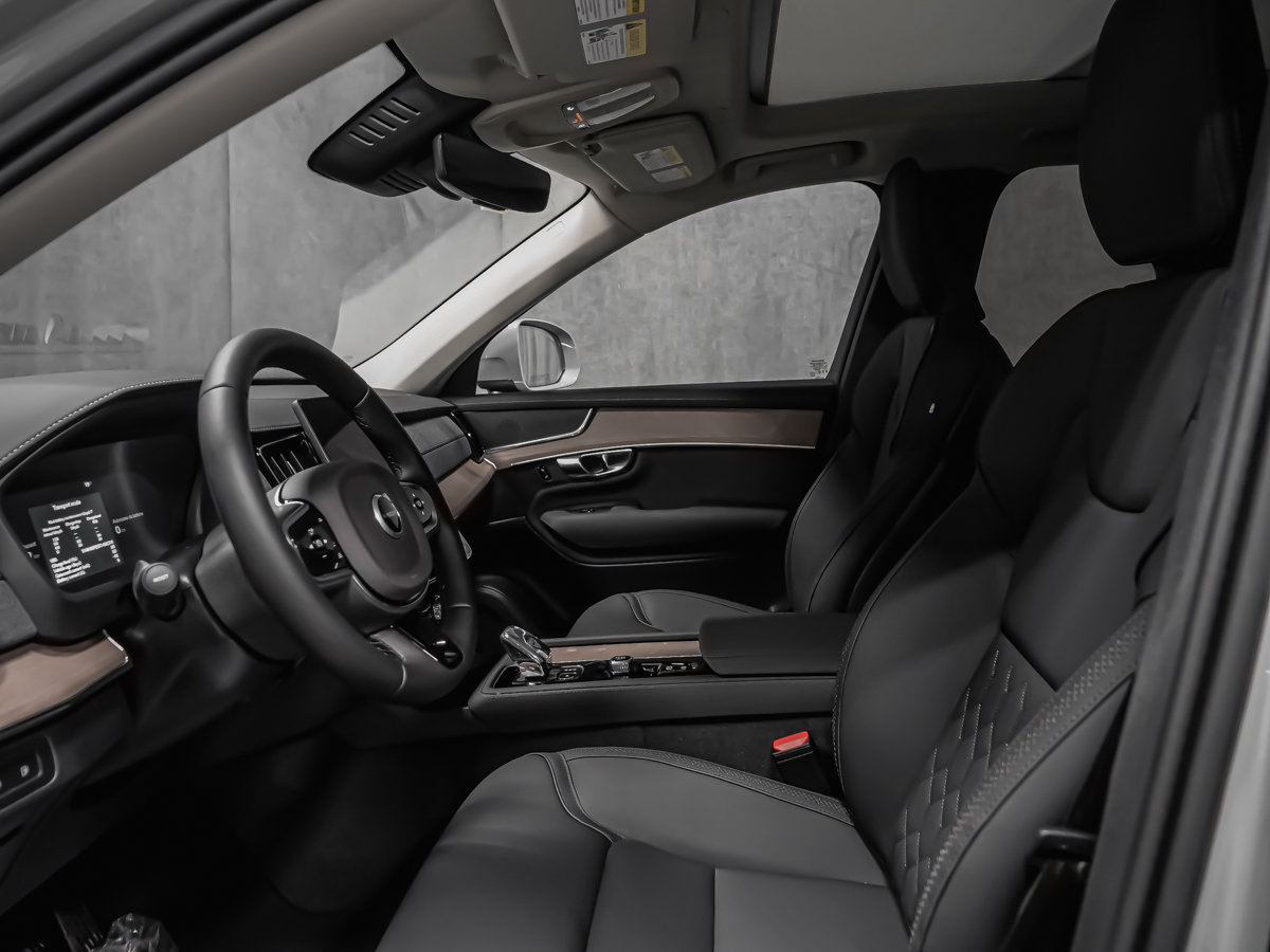 Volvo XC90 Plug-in hybrid Plus 7-Seater (Bright Theme) 2026-11