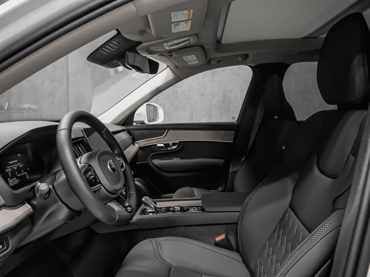 Volvo XC90 Plug-in hybrid Core 7-Seater (Bright Theme) 2026-10