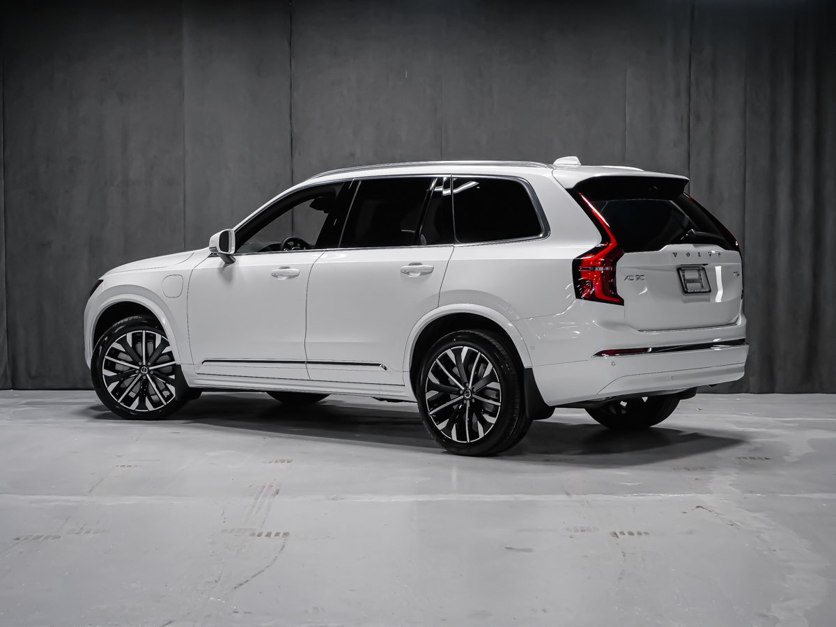 2026 Volvo XC90 Plug-in hybrid Ultra 6-Seater (Bright Theme)-3