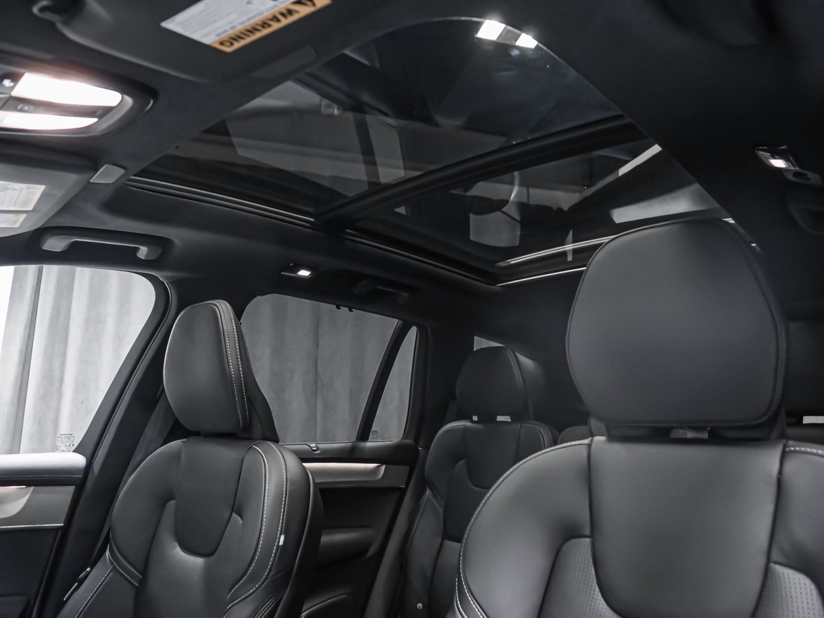 Volvo XC90 Plug-in hybrid Ultra Black Edition 7-Seater 2027-17