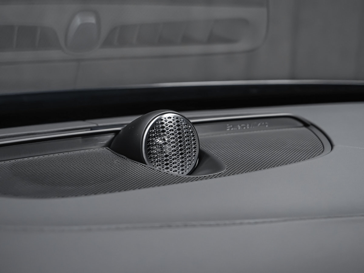 Volvo XC90 Plug-in hybrid Ultra Black Edition 7-Seater 2027-12