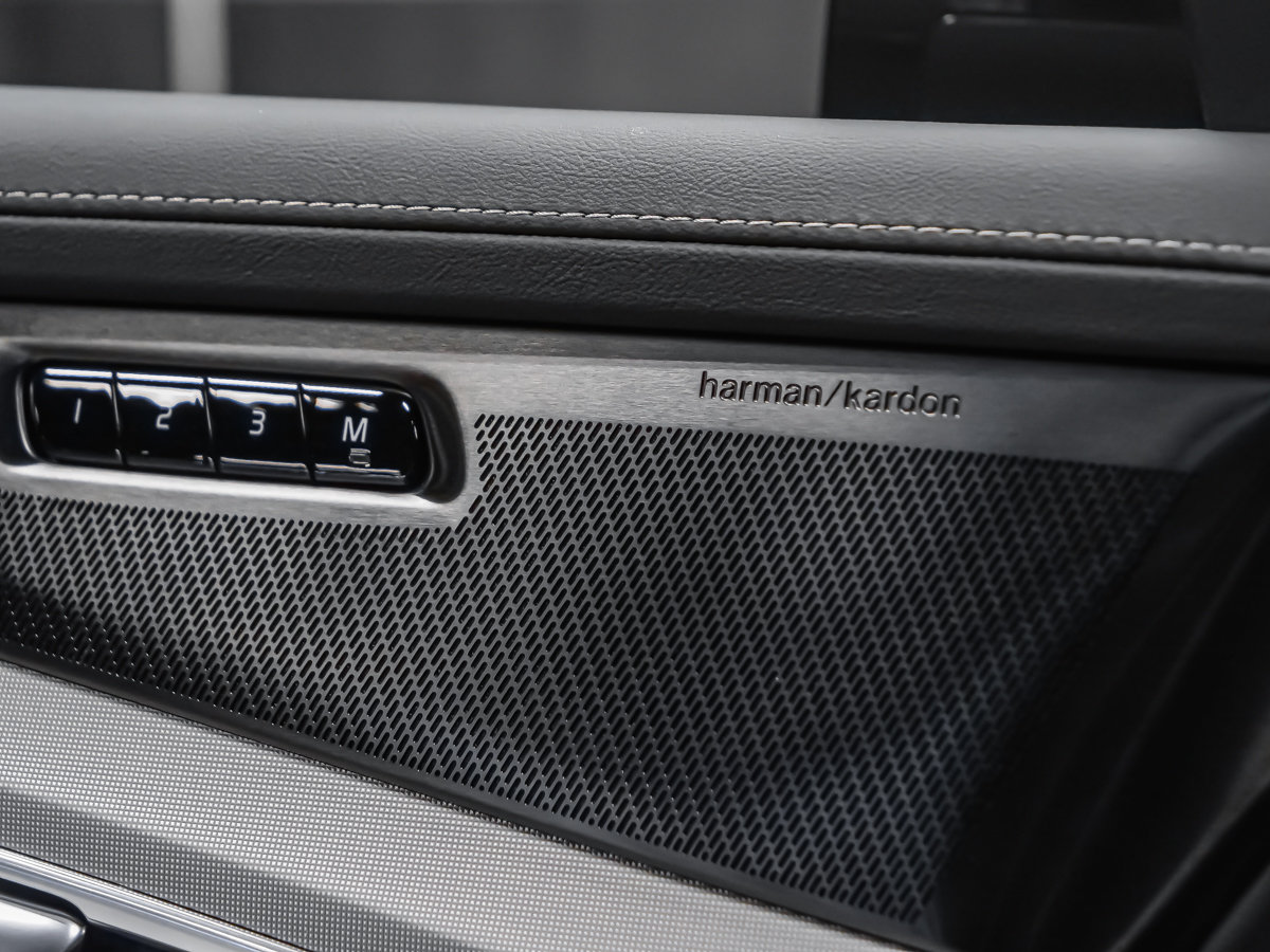Volvo XC90 Plug-in hybrid Ultra Black Edition 7-Seater 2027-9