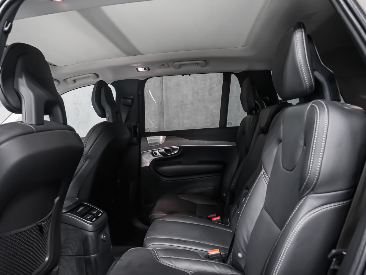 2022 Volvo XC90 Recharge Inscription-14
