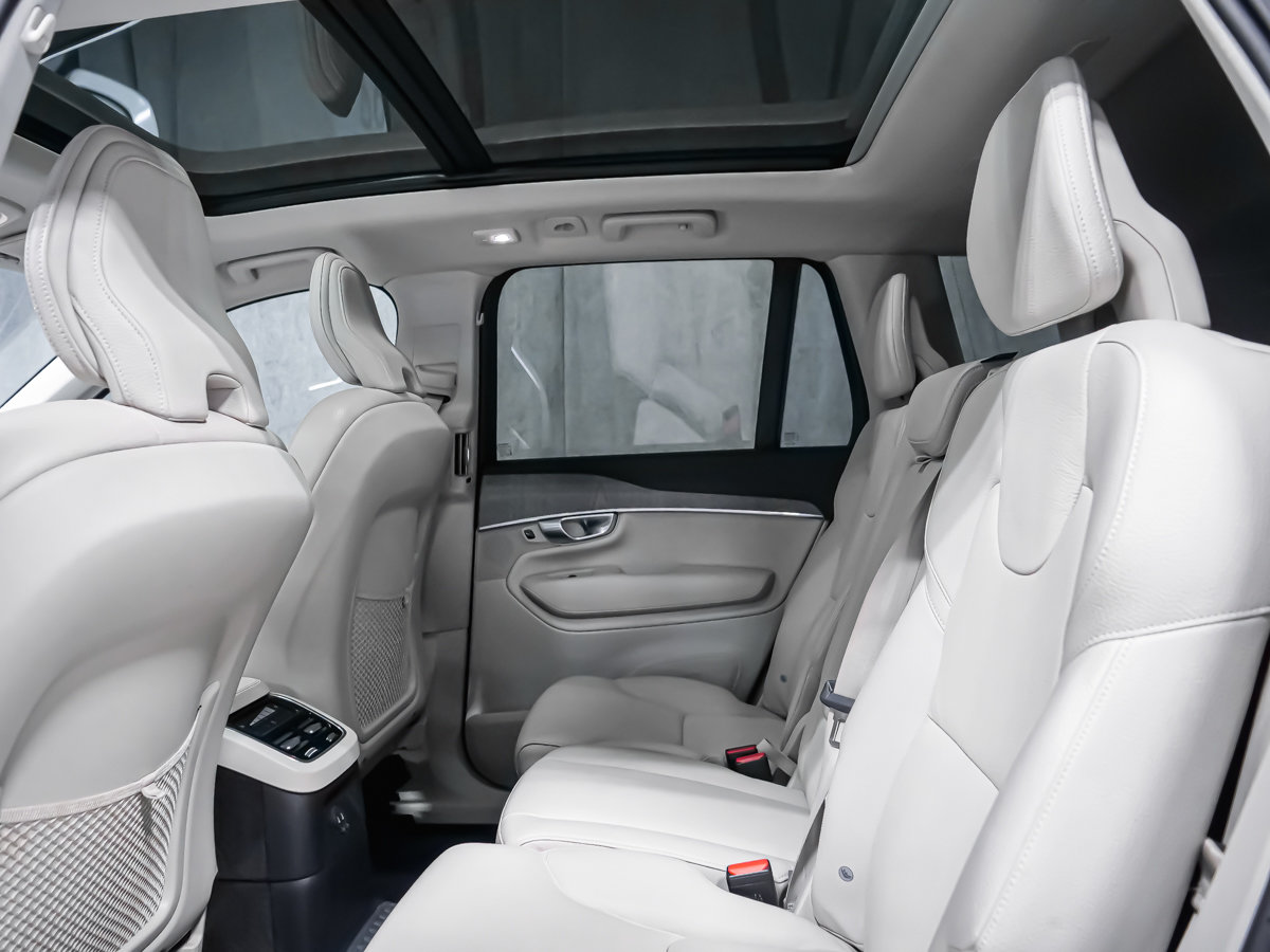 2024 Volvo XC90 Recharge T8 CORE BRIGHT CLIMATE-11