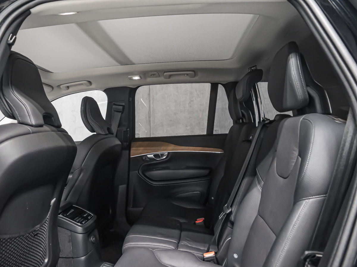 2024 Volvo XC90 Recharge T8 PLUS BRIGHT ATTELAGE RETRACTABLE ASSIST. PILOT-12