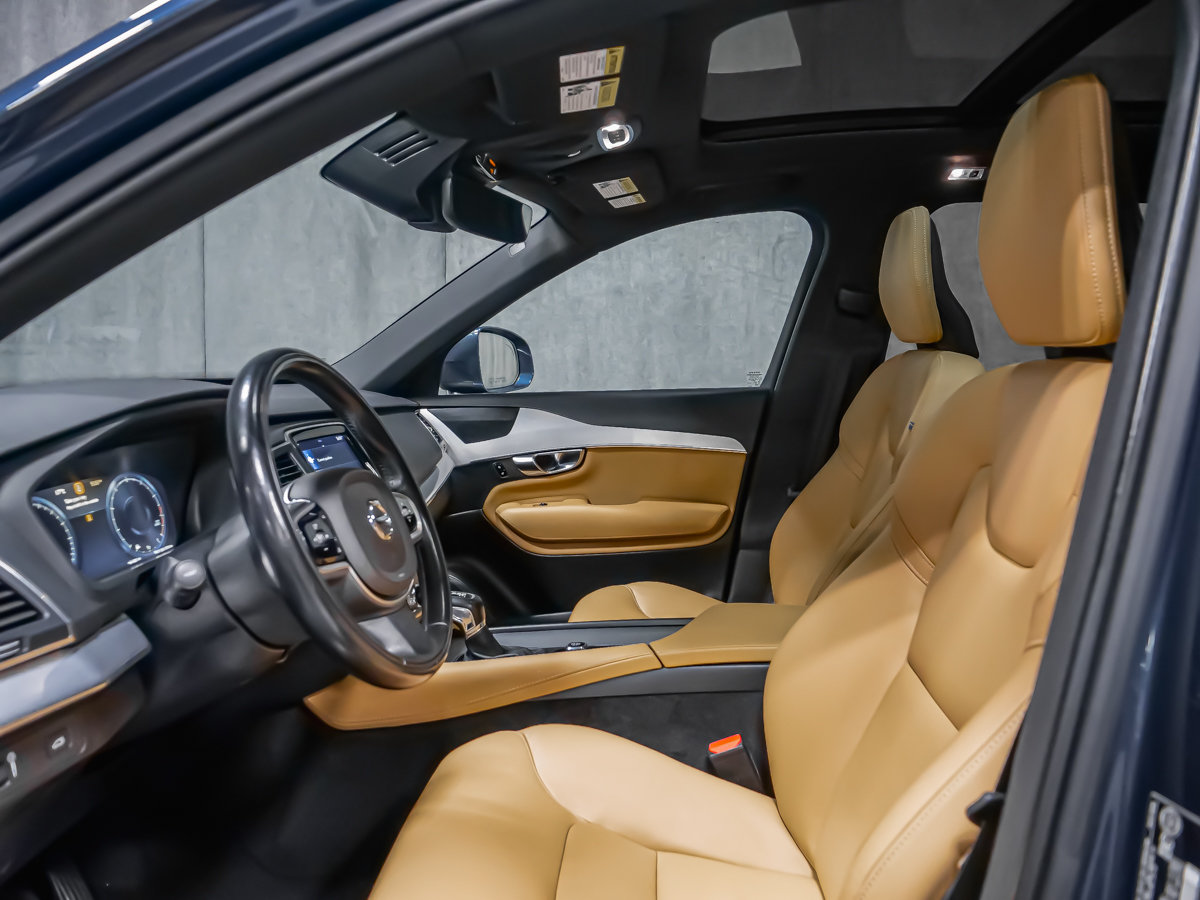 2019 Volvo XC90 T6 MOMENTUM ENSEMBLE PLUS HARMAN KARDON MAGS 21PO-11