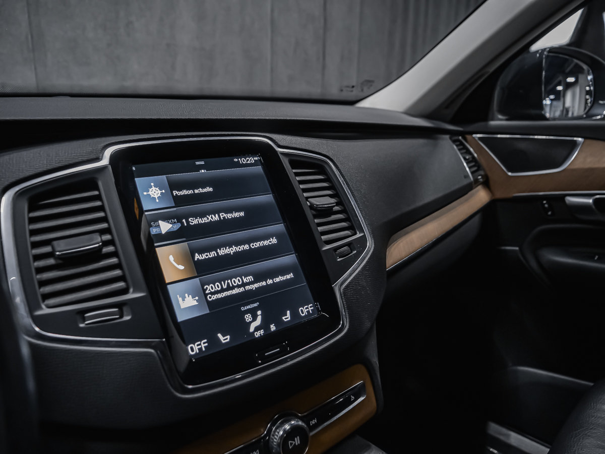 2022 Volvo XC90 T6 MOMENTUM CLIMAT-10