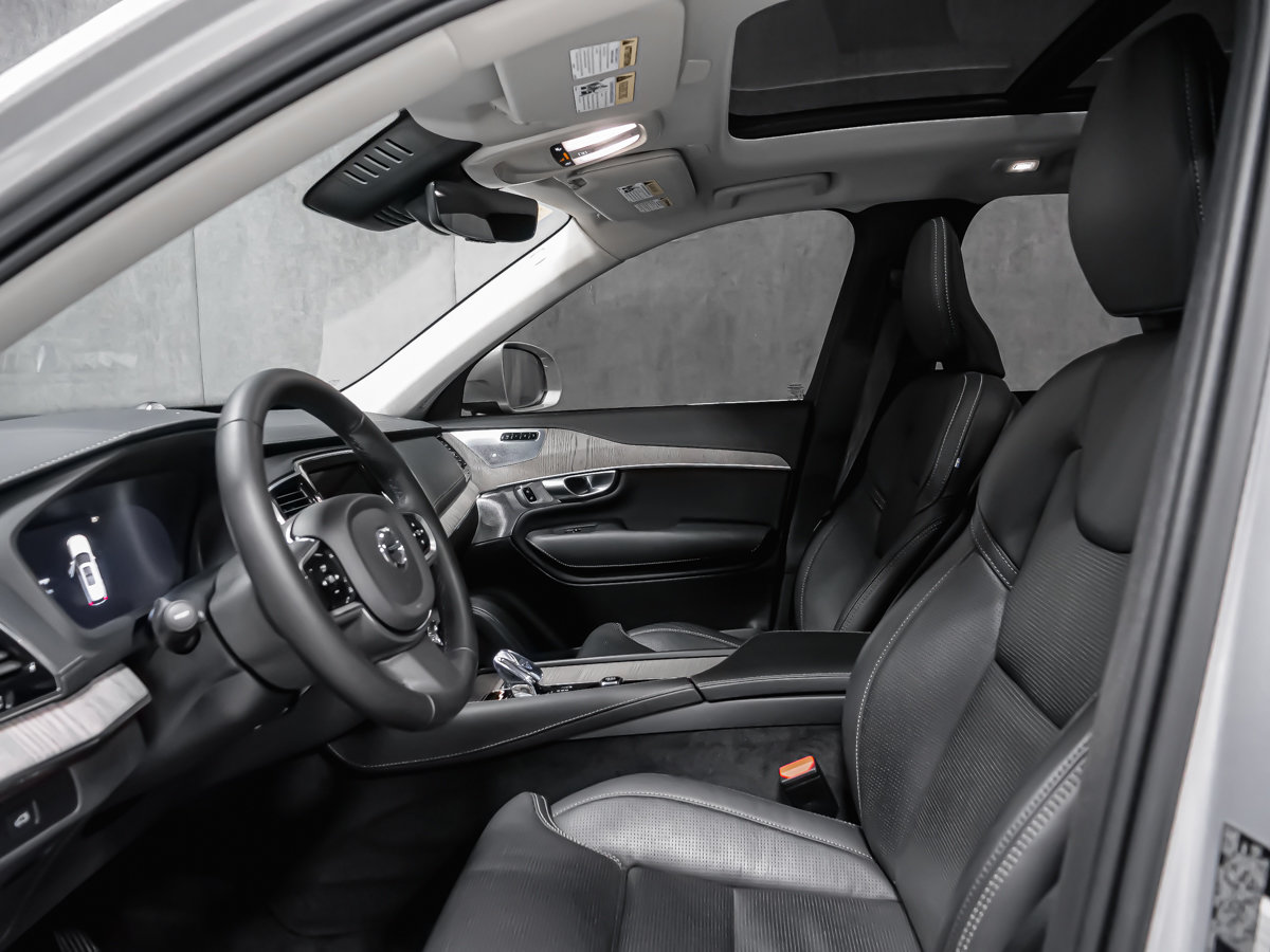 2024 Volvo XC90 B6 ULTIMATE BRIGHT BOWERS & WILKINS-12