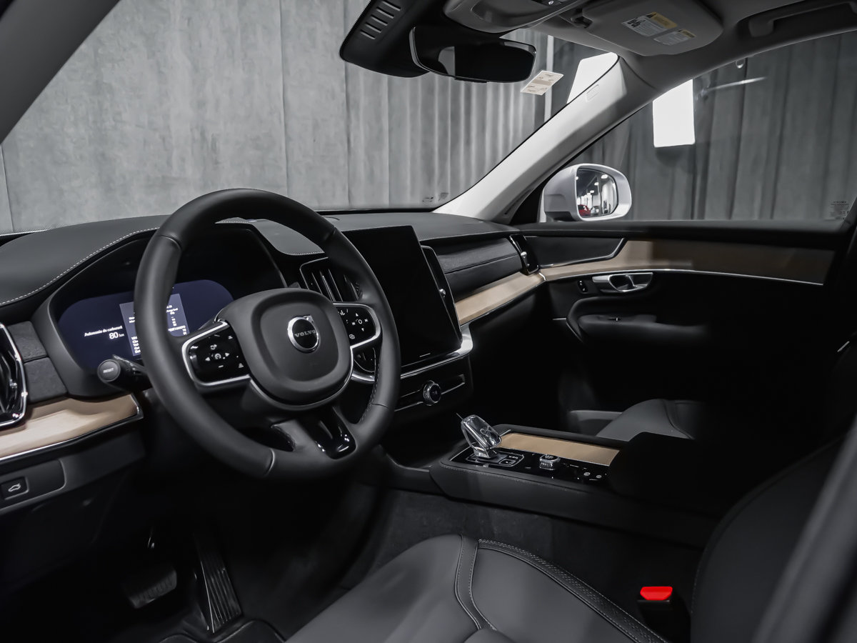 2026 Volvo XC90 Plus 7-Seater (Bright Theme)-6