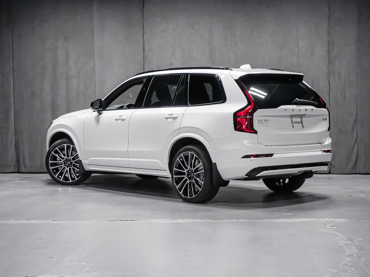 Volvo XC90 Ultra 7-Seater (Dark Theme) 2026-2
