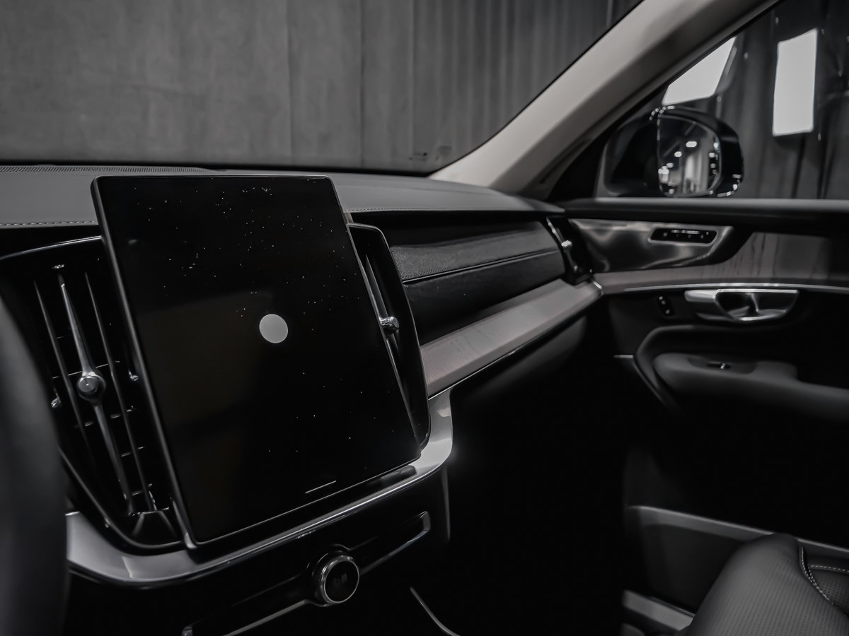 Volvo XC90 Ultra 7-Seater (Dark Theme) 2026-10