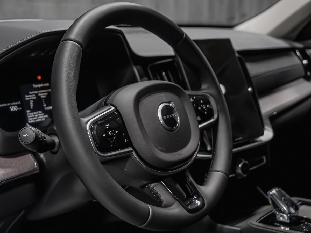 Volvo XC90 Ultra 7-Seater (Dark Theme) 2026-7