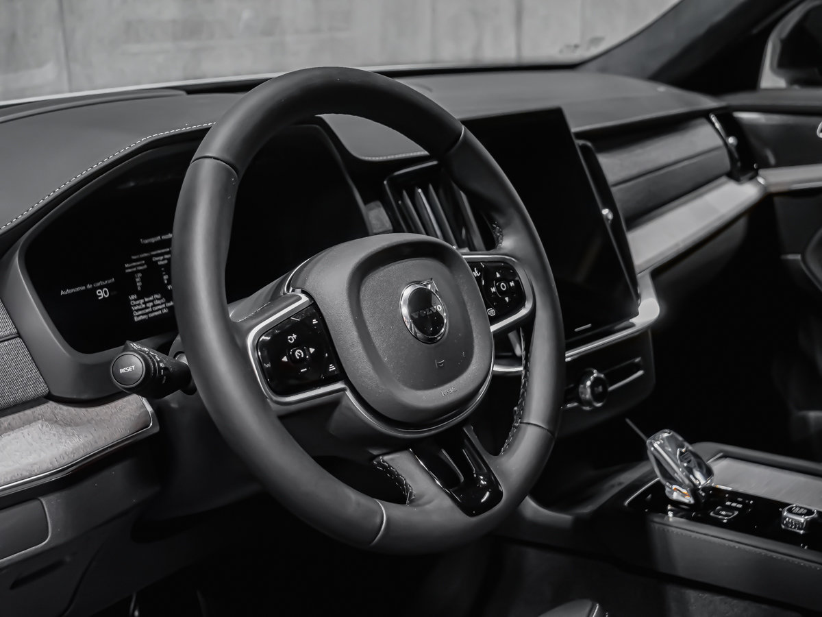 Volvo XC90 Ultra 7-Seater (Dark Theme) 2026-7