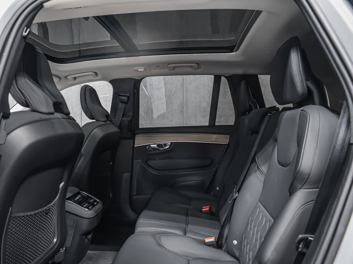 Volvo XC90 B6 PLUS DARK 7 PLACES 2026-11