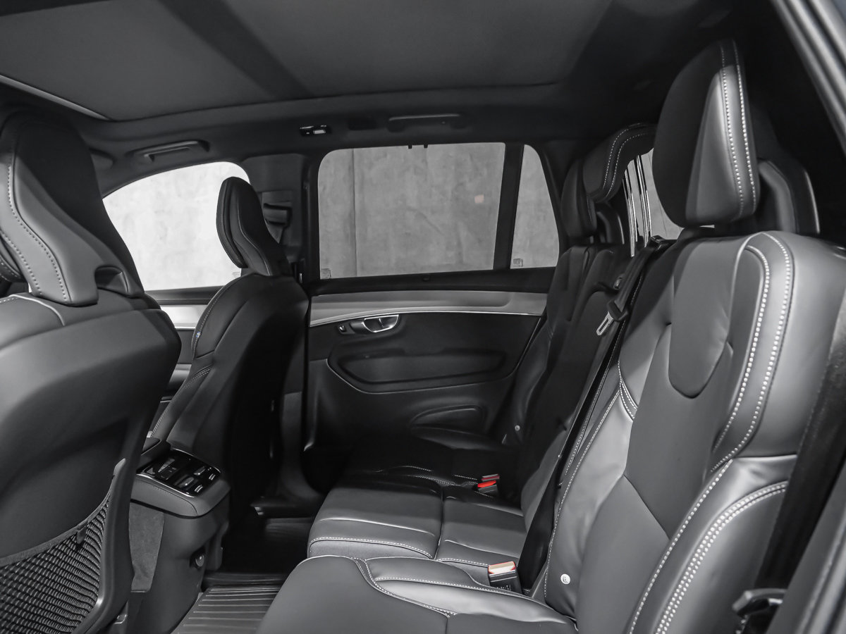 2027 Volvo XC90 Ultra Black Edition 7-Seater-12