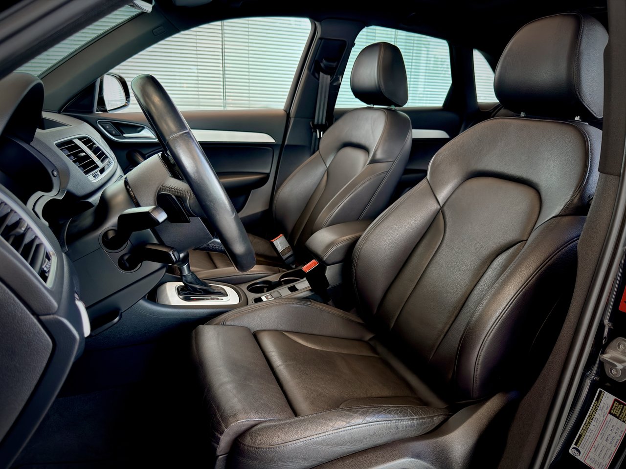 Audi Q3 Technik 2016-21