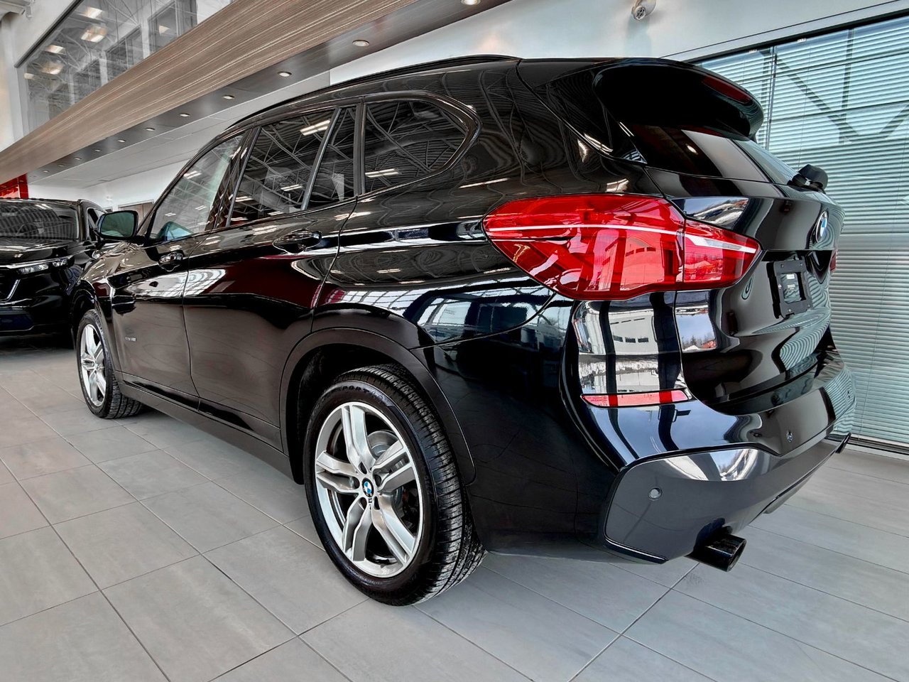 BMW X1 xDrive28i 2017-7