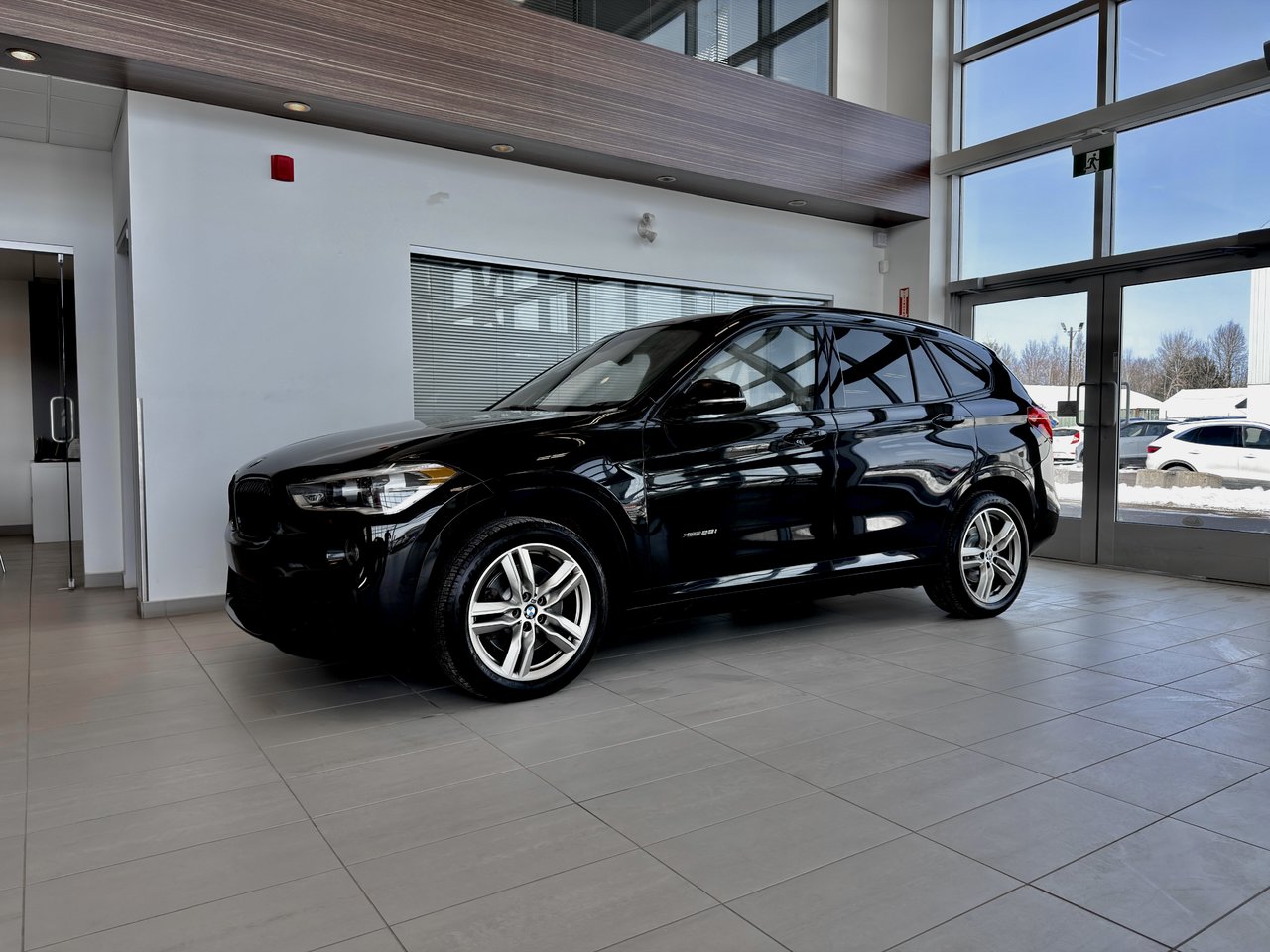 BMW X1 xDrive28i 2017-37