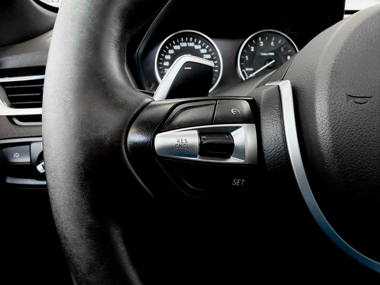 BMW X1 xDrive28i 2017-26