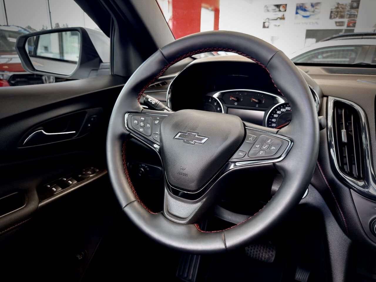 2024 Chevrolet Equinox RS 4 portes AWD-24