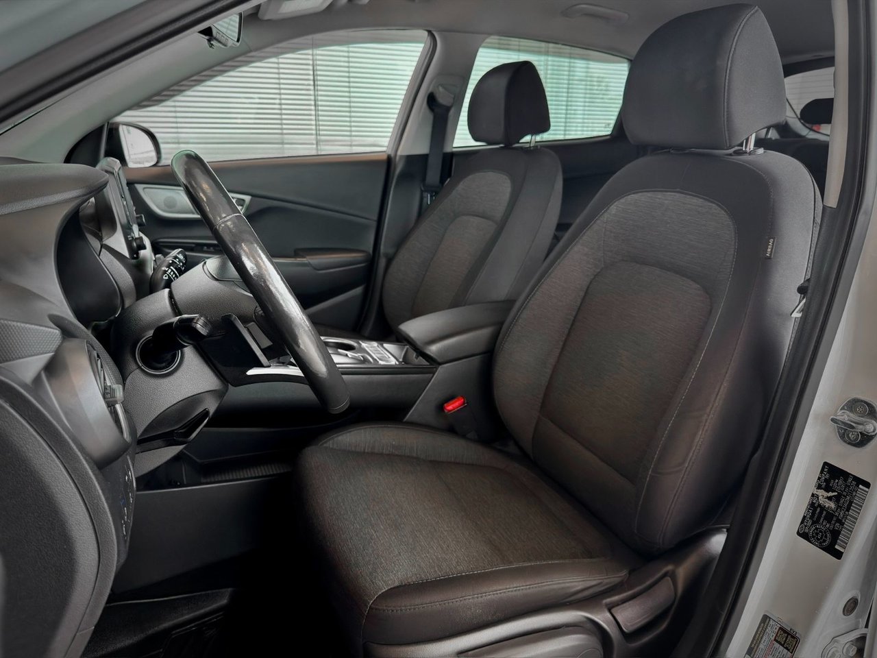 2021 Hyundai Kona Electric Preferred-13