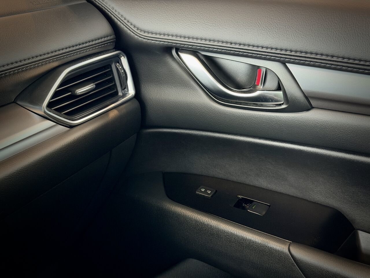 2024 Mazda CX-5 GS AWD-30