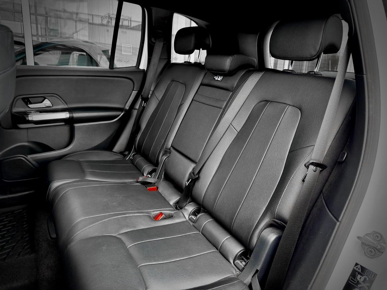 Mercedes-Benz GLB 250 2021-20