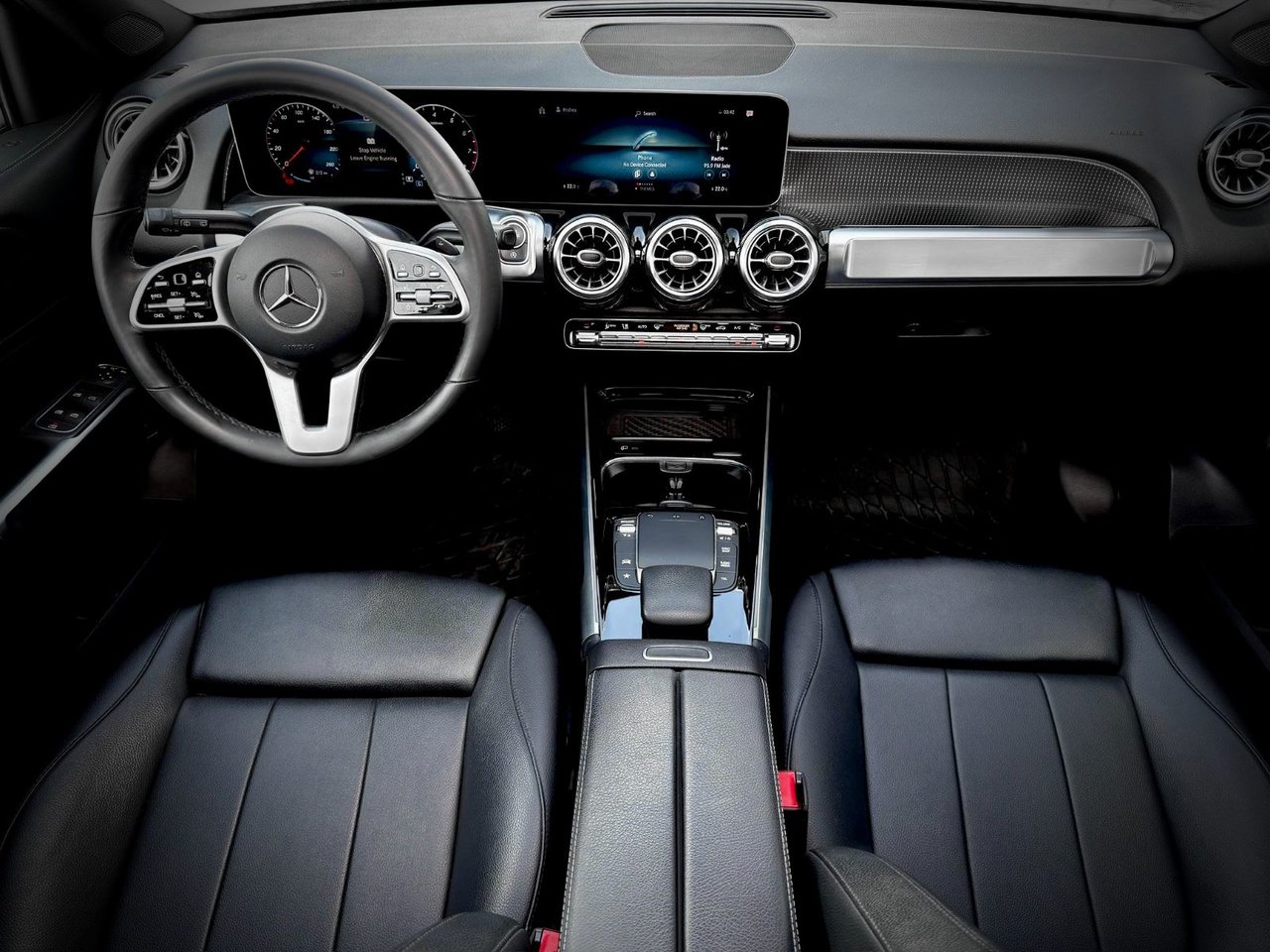 Mercedes-Benz GLB 250 2021-24