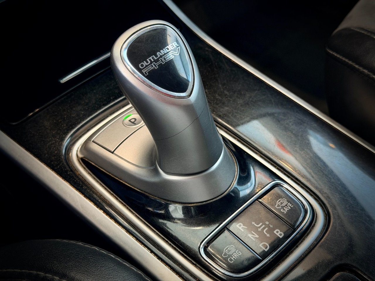 2020 Mitsubishi Outlander PHEV SE-AWD-31