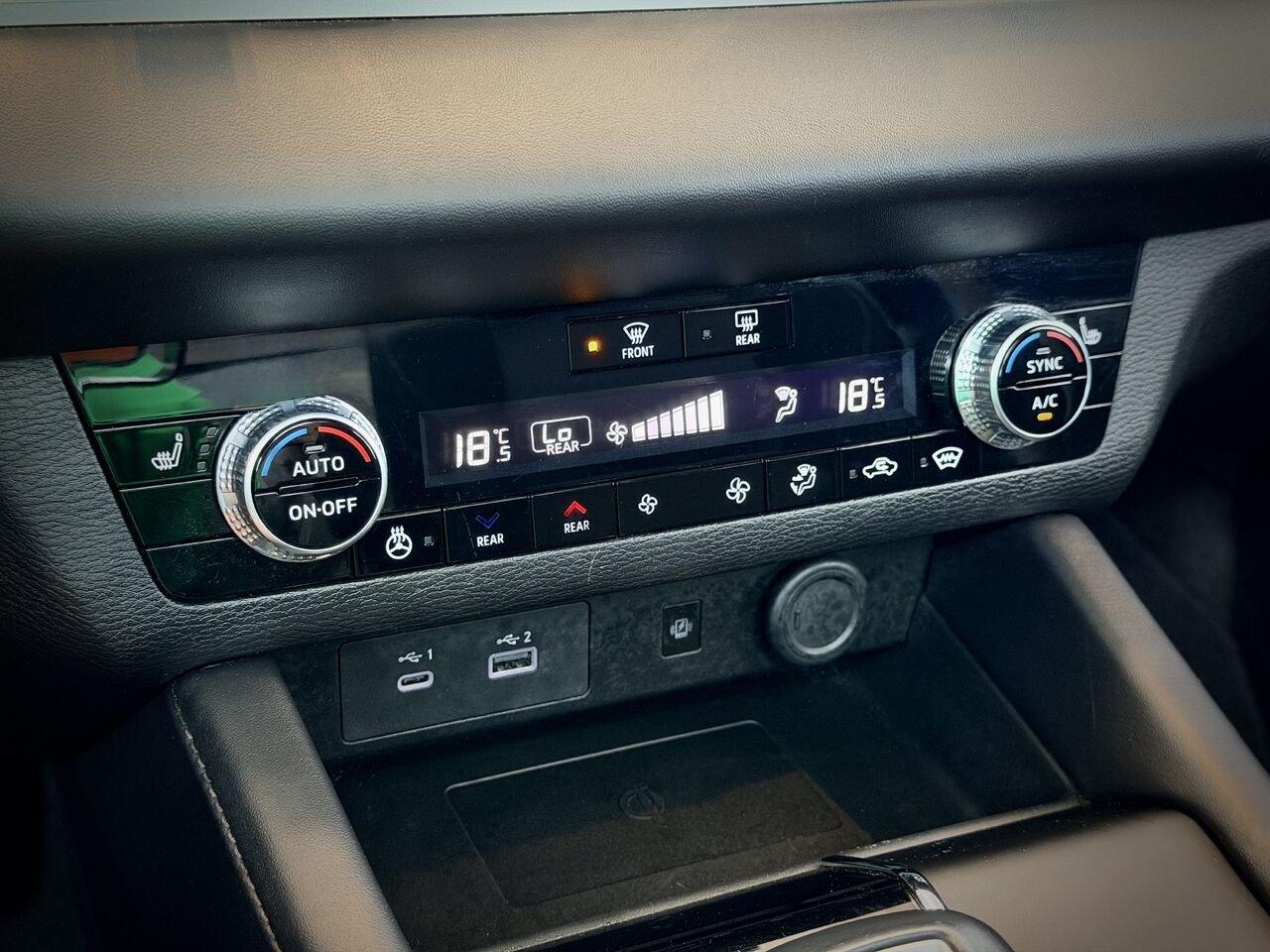Mitsubishi Outlander SE S-AWC 2024-23