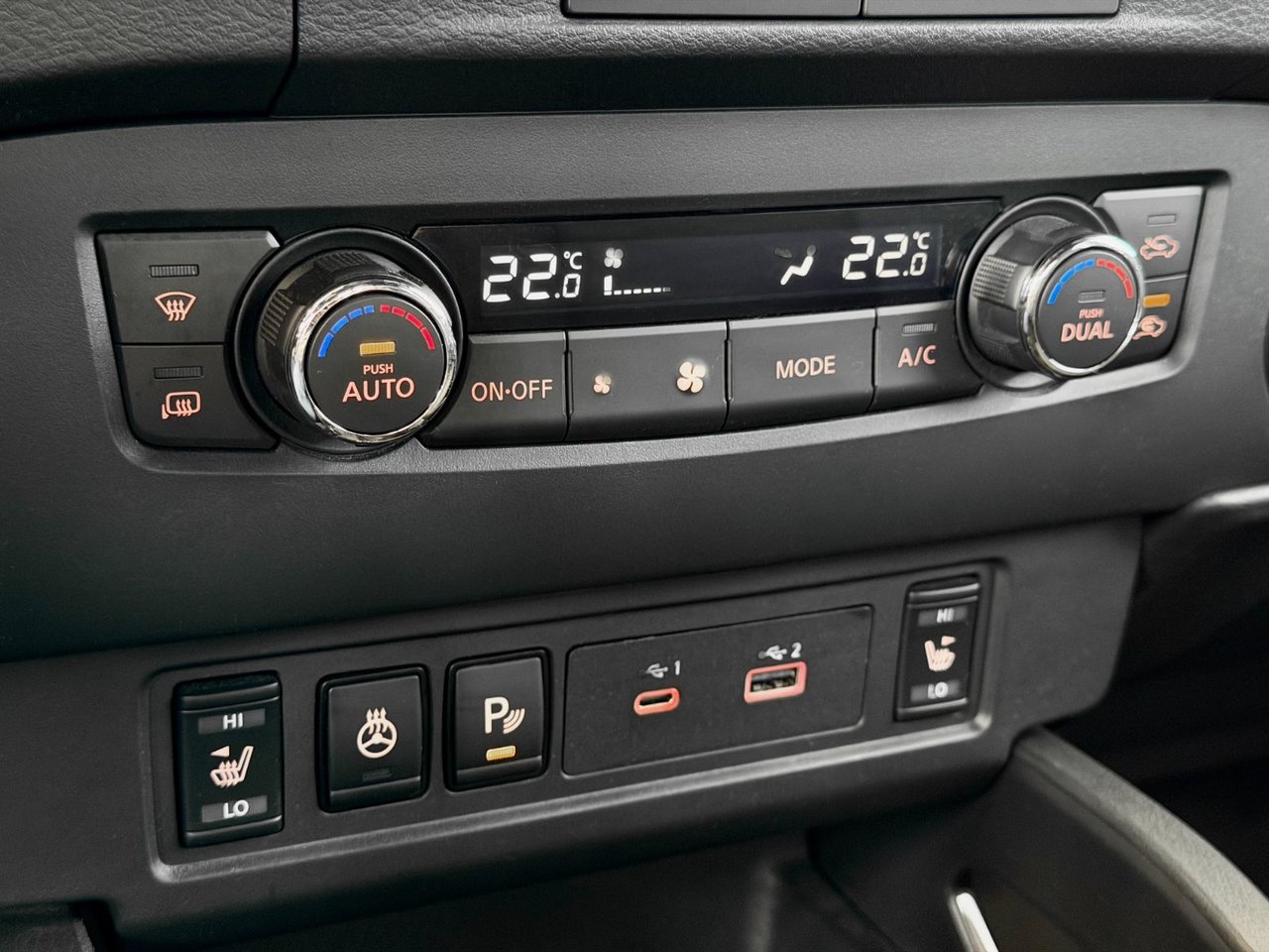 Nissan Frontier SV 2023-30
